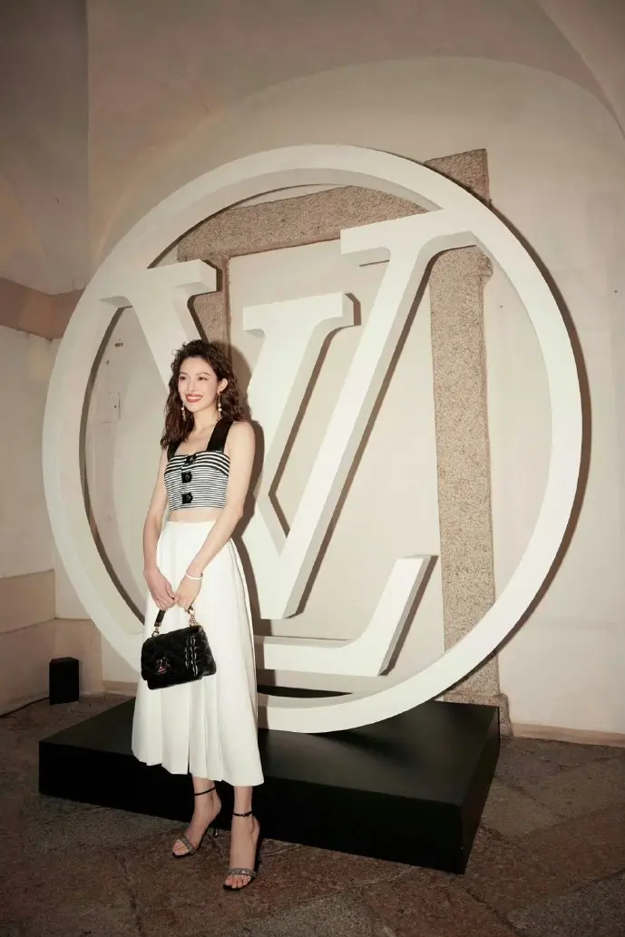 悠之空用户社群数据分析图